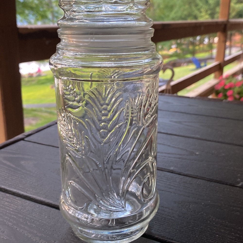 🥜 Mr Peanut Vintage Glass Container🥜 - Picture 7 of 8